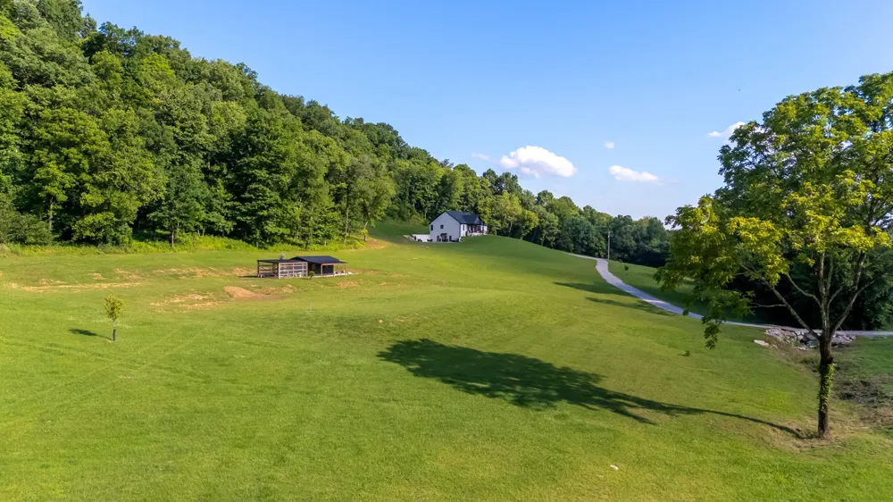 564 Mt Olive Cemetery Rd Lynnville, TN 38472