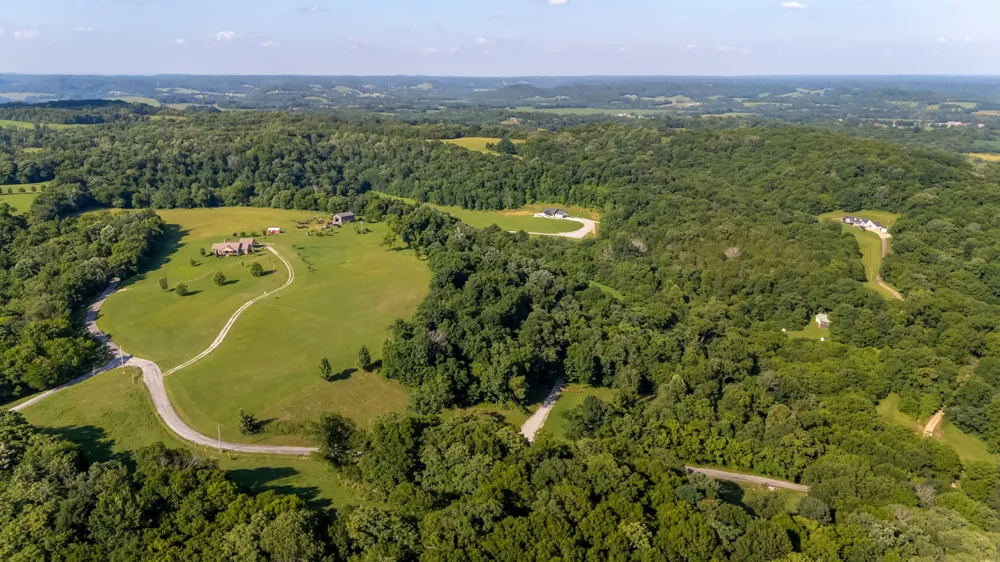 564 Mt Olive Cemetery Rd Lynnville, TN 38472