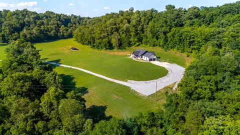 564 Mt Olive Cemetery Rd