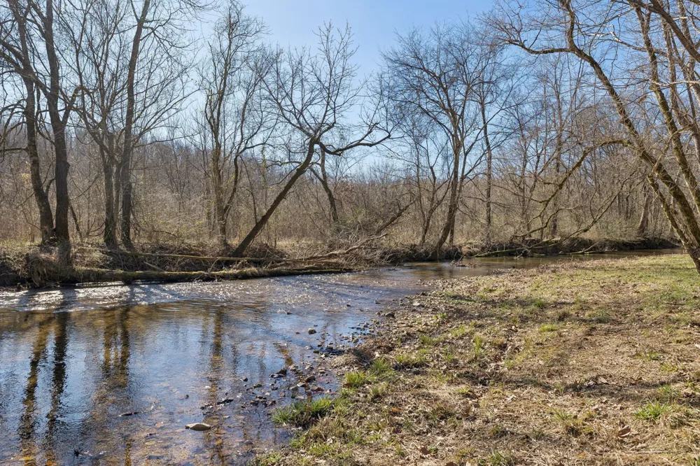 0 Hurricane Creek Road Linden, TN 37096