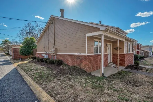 430 Walton Ferry Rd #807 Hendersonville, TN 37075