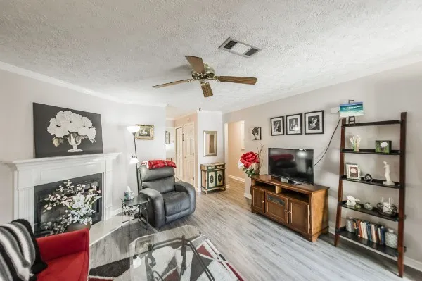 430 Walton Ferry Rd #807 Hendersonville, TN 37075