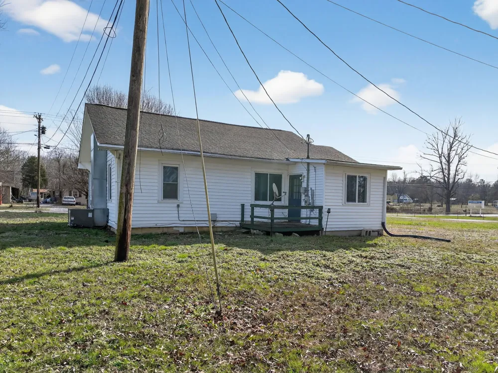1360 Dunavin Dr Baxter, TN 38544
