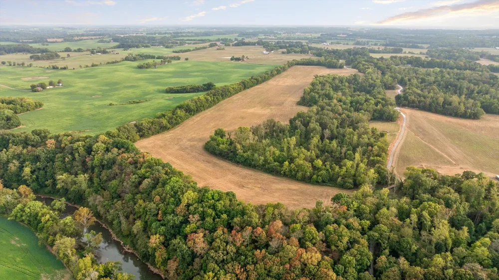 10 Sturgeon Creek Road Cedar Hill, TN 37032
