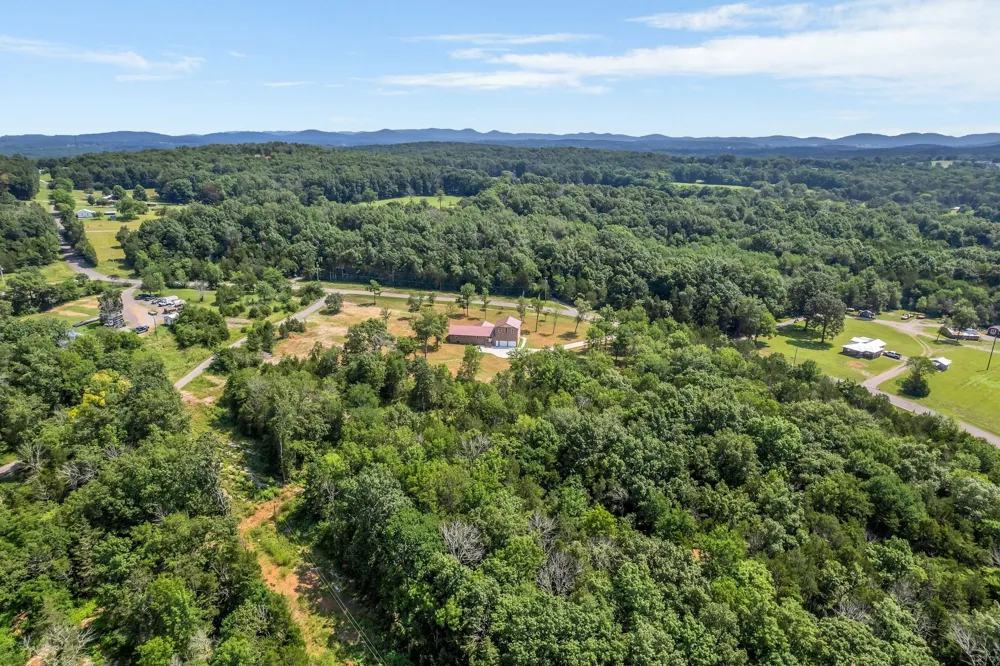 5065 Craddock Rd Lascassas, TN 37085
