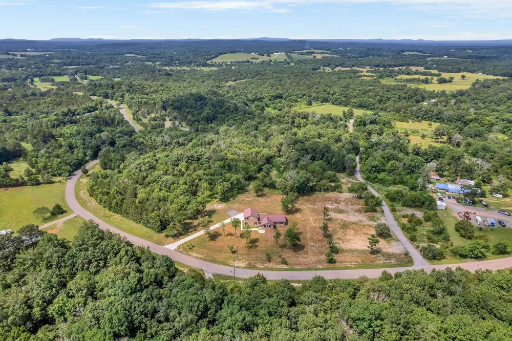 5065 Craddock Rd Lascassas, TN 37085
