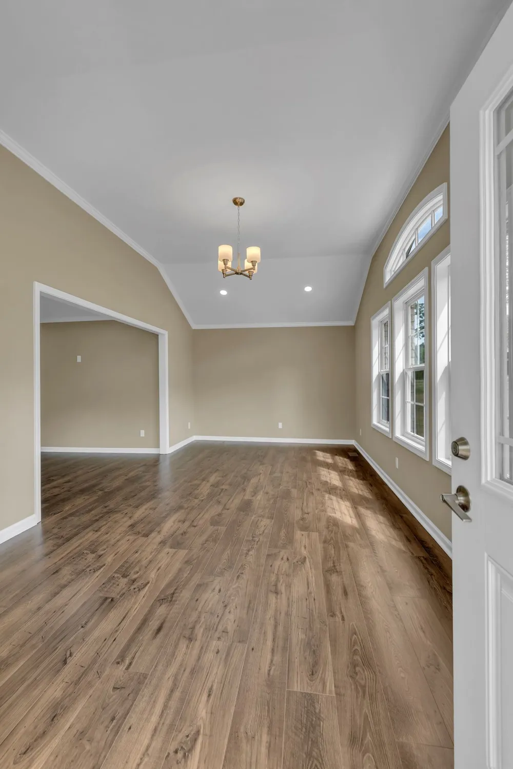 5065 Craddock Rd Lascassas, TN 37085