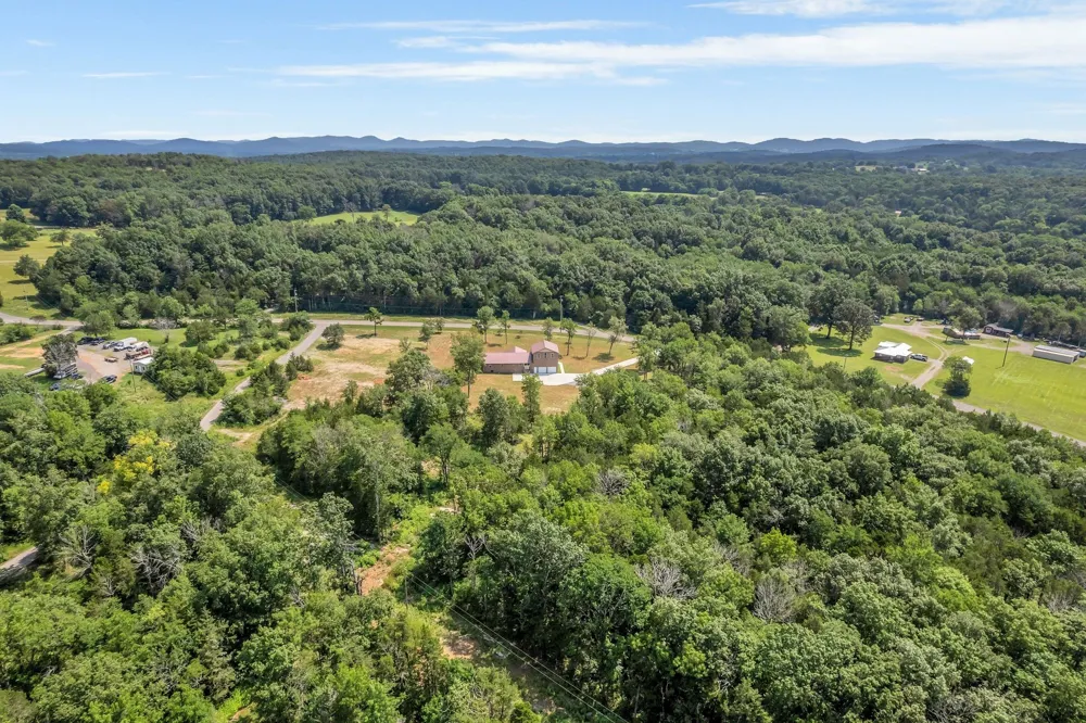 5065 Craddock Rd Lascassas, TN 37085