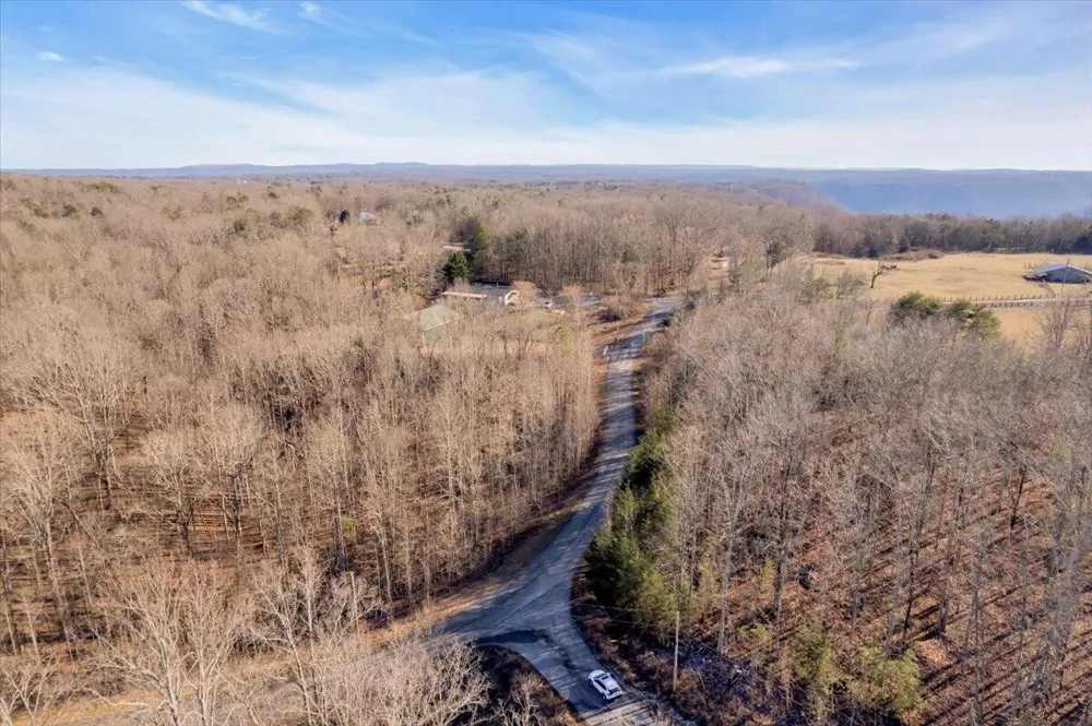 211 Walosi Lane South Pittsburg, TN 37380