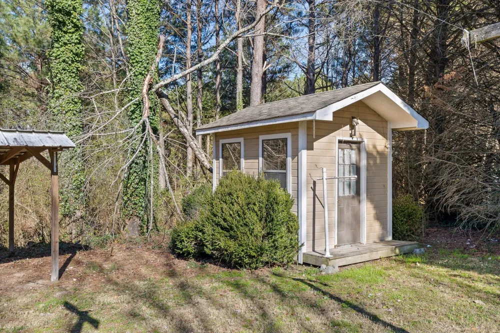 191 Haleys Cove Drive Chickamauga, GA 30707