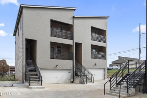 1807 Logan Ave
