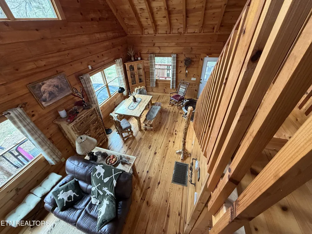 5150 Raven Branch Rd Del Rio, TN 37727