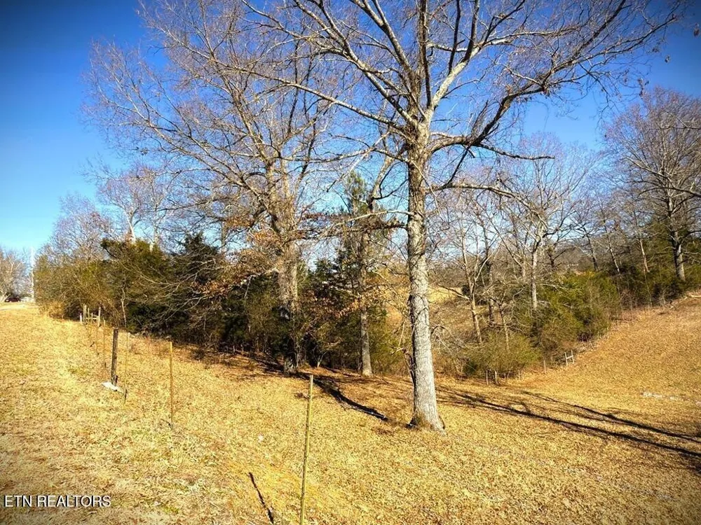 4210 Bunker Hill Rd Cookeville, TN 38506