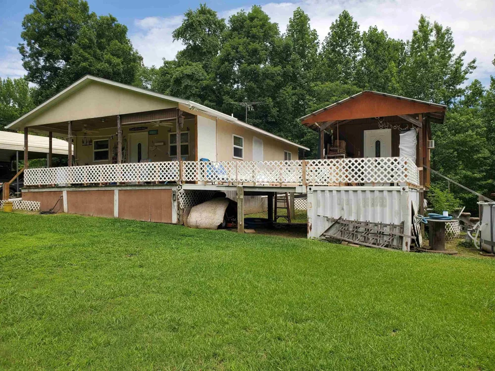 2040 LIBERTY RD Morris Chapel, TN 38361