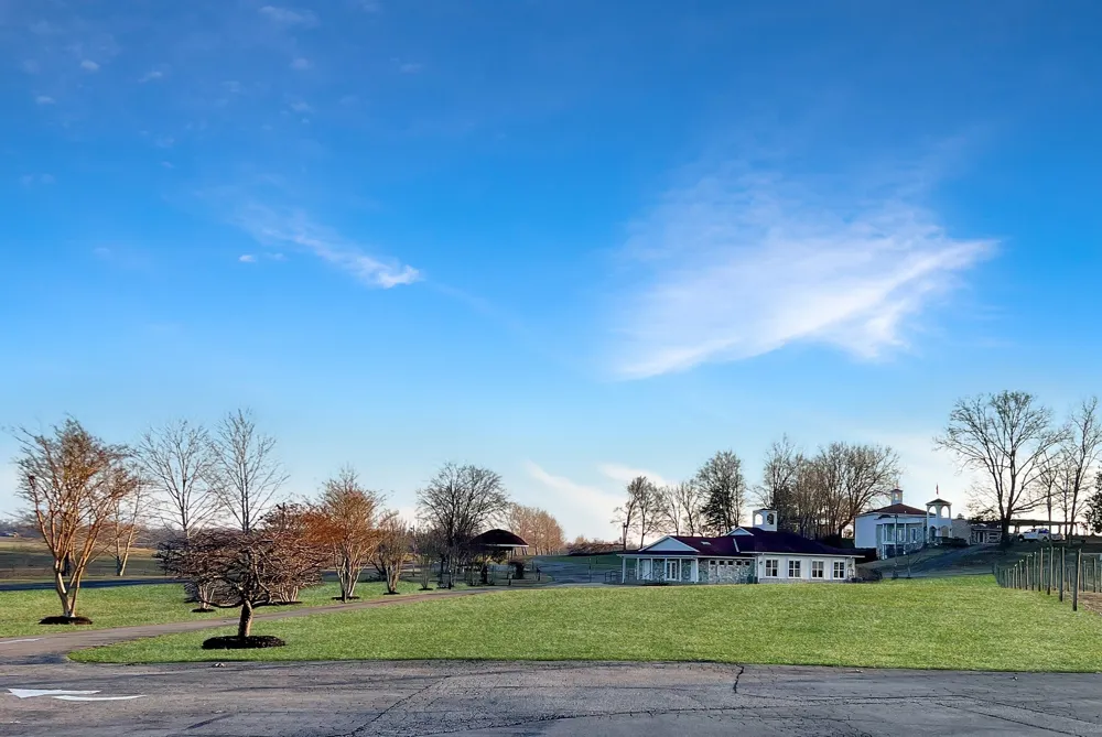 2982 Harvey Bowden Rd Paris, TN 38242