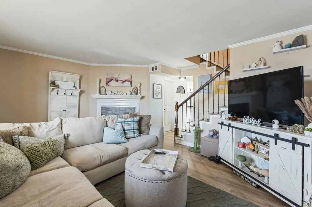 61 Rolling Meadows Dr Goodlettsville, TN 37072