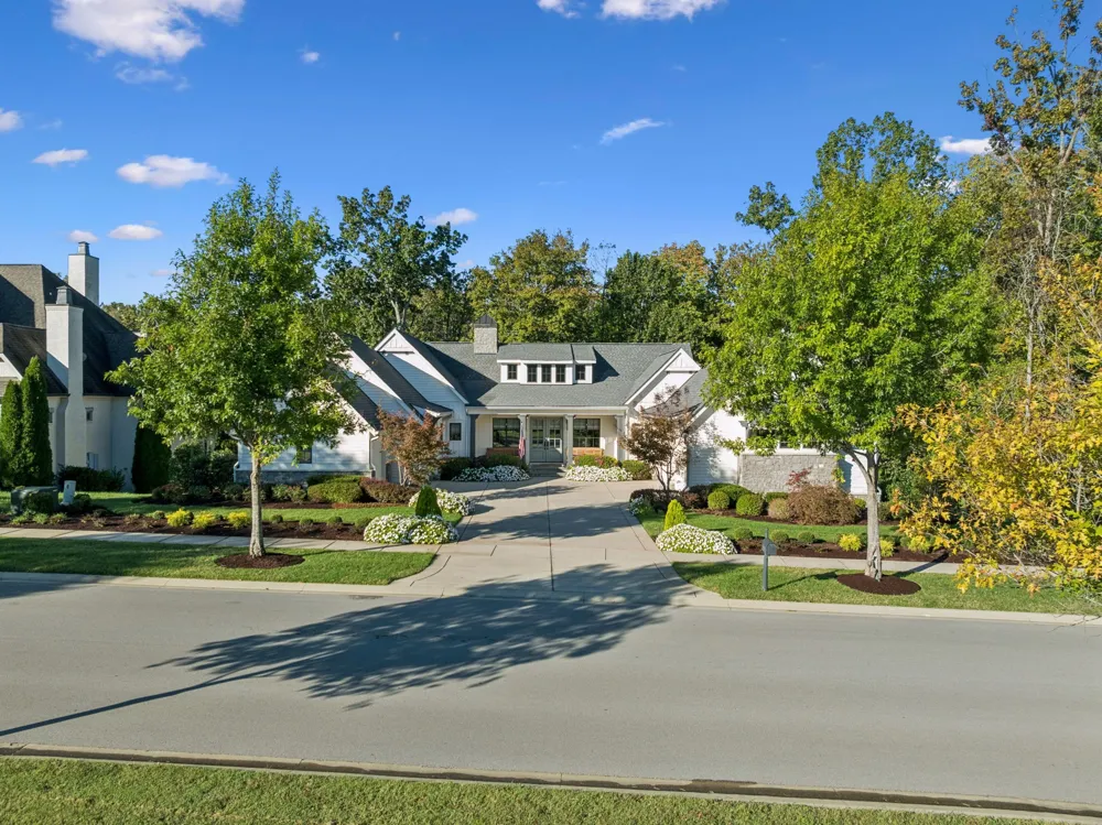 8463 Heirloom Blvd College Grove, TN 37046