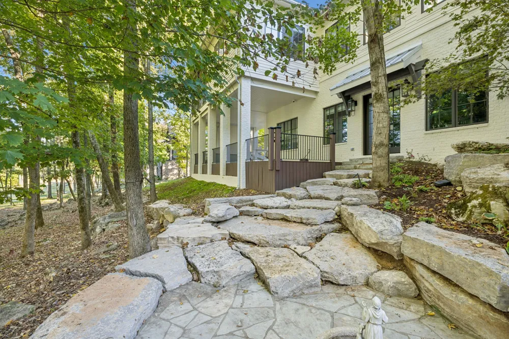 8463 Heirloom Blvd College Grove, TN 37046