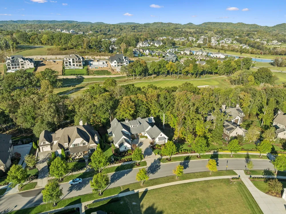 8463 Heirloom Blvd College Grove, TN 37046