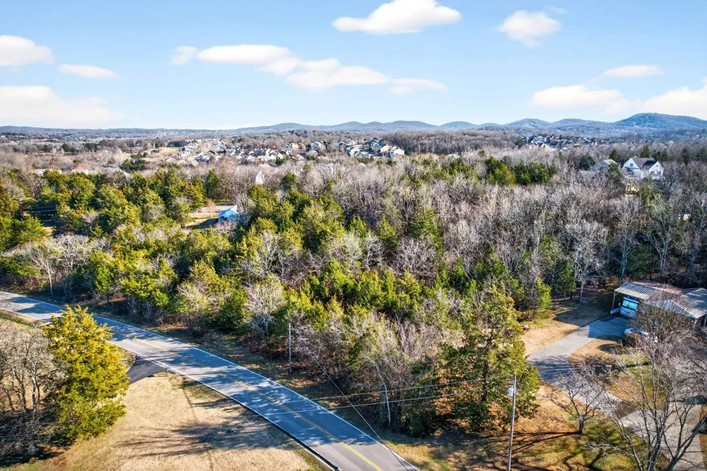 9877 Sam Donald Rd Nolensville, TN 37135