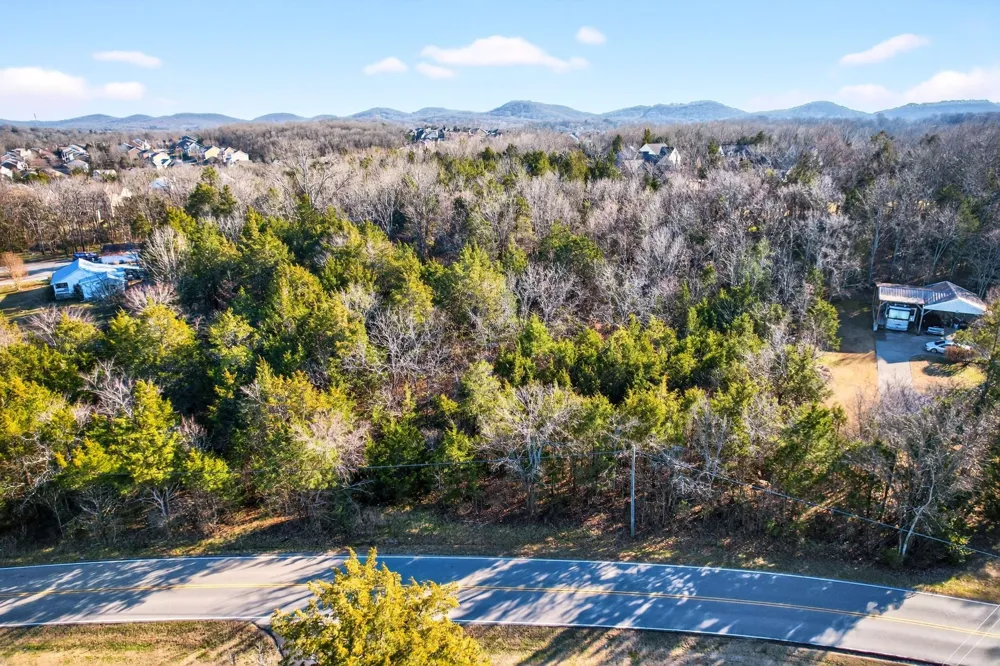 9877 Sam Donald Rd Nolensville, TN 37135