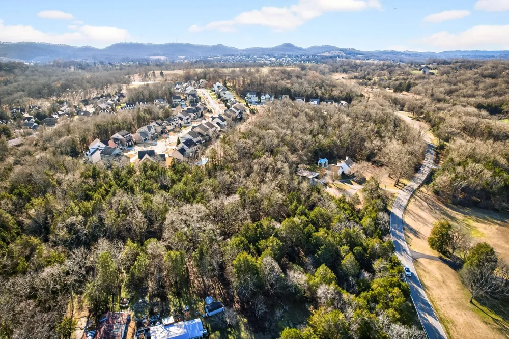 9877 Sam Donald Rd Nolensville, TN 37135