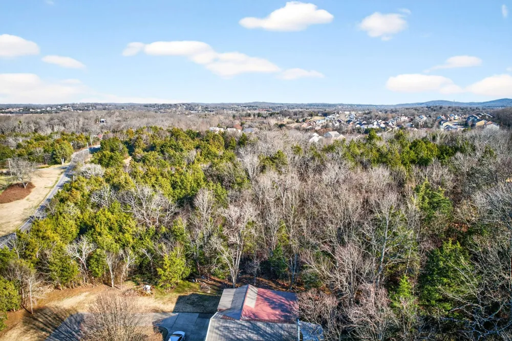9877 Sam Donald Rd Nolensville, TN 37135