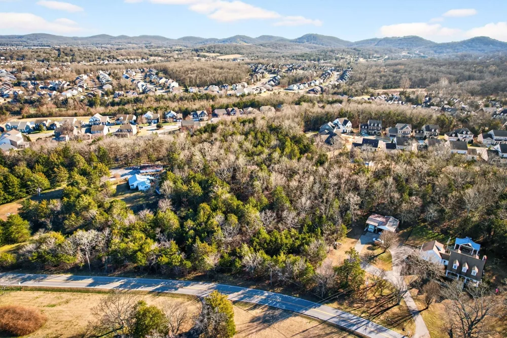 9877 Sam Donald Rd Nolensville, TN 37135