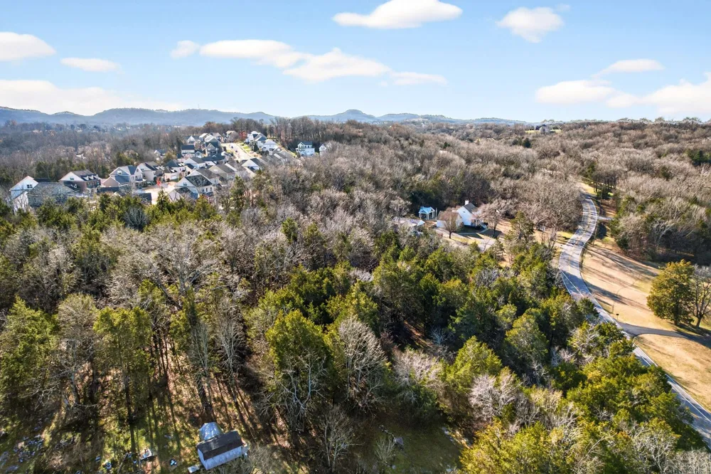 9877 Sam Donald Rd Nolensville, TN 37135