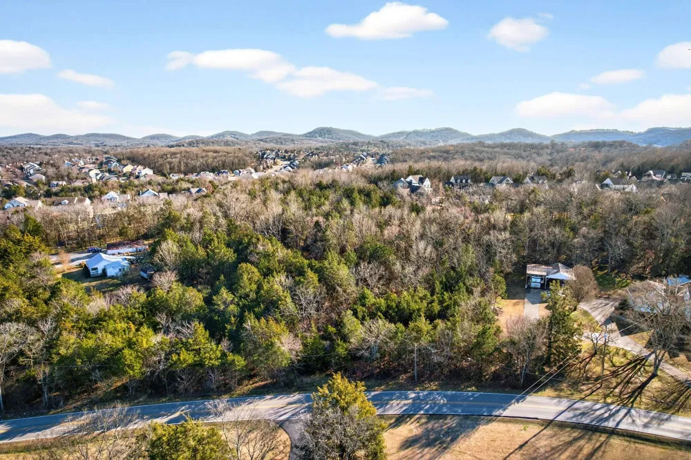 9877 Sam Donald Rd Nolensville, TN 37135