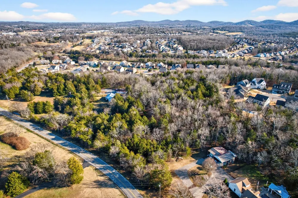9877 Sam Donald Rd Nolensville, TN 37135