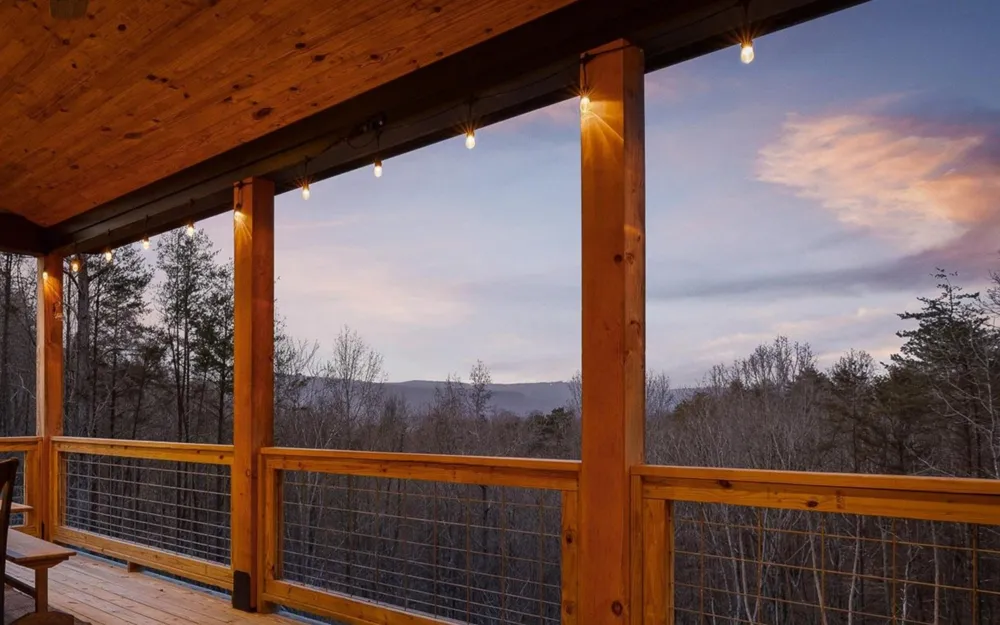852 Old Grand Center Road Chickamauga, GA 30707