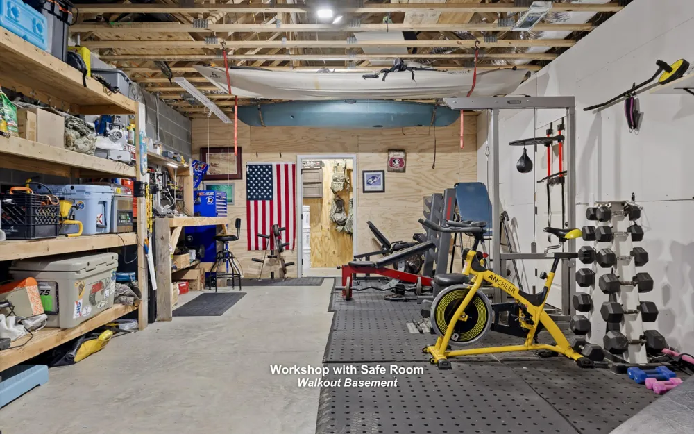852 Old Grand Center Road Chickamauga, GA 30707