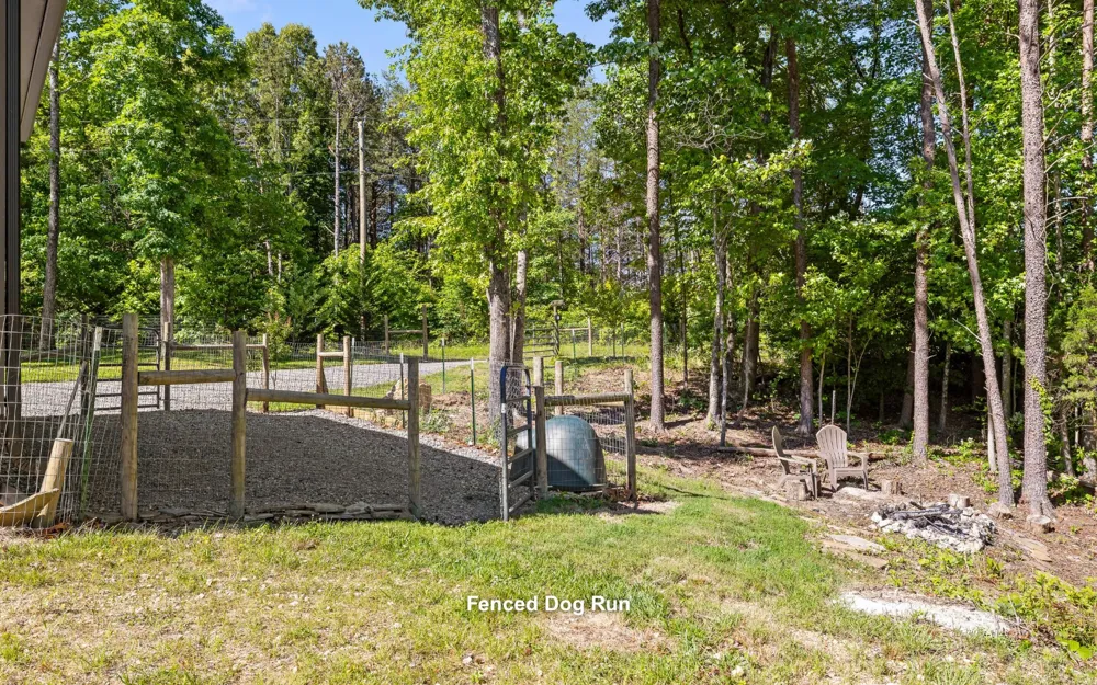 852 Old Grand Center Road Chickamauga, GA 30707