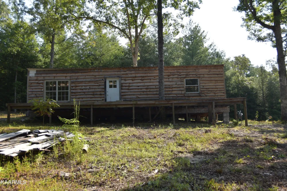 566 William Branch Rd Lancing, TN 37770