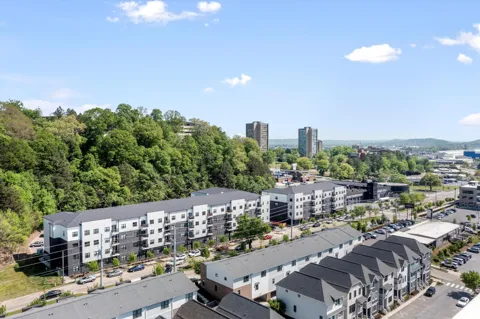 782 Riverfront Parkway #107