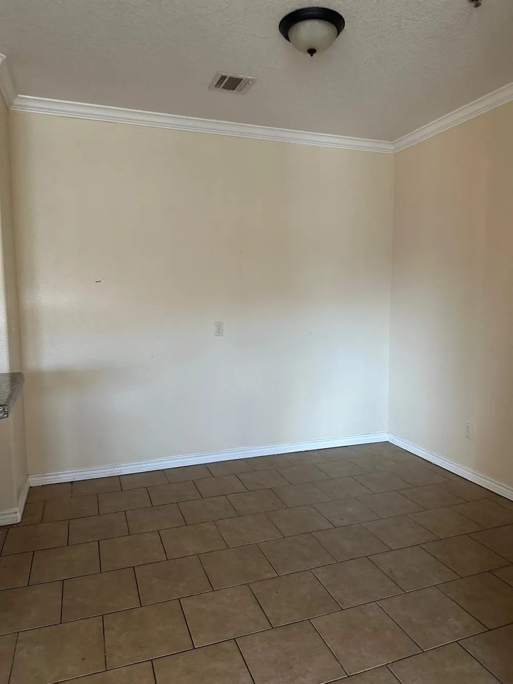 107 Oak Park Drive #00 Clute, TX 77531