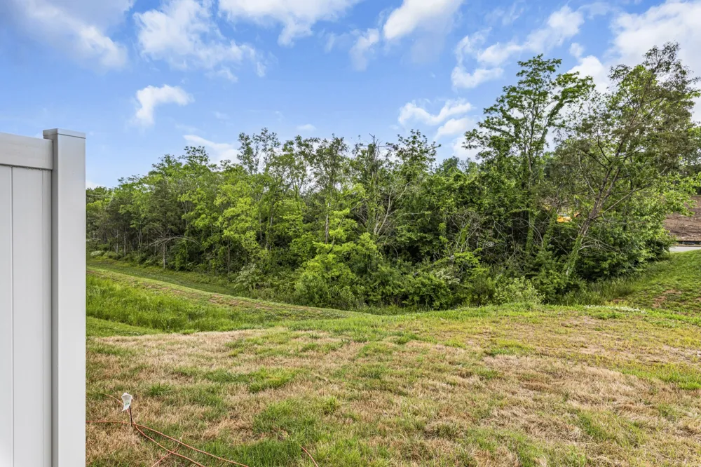 1518 Smoketree Rd Antioch, TN 37013