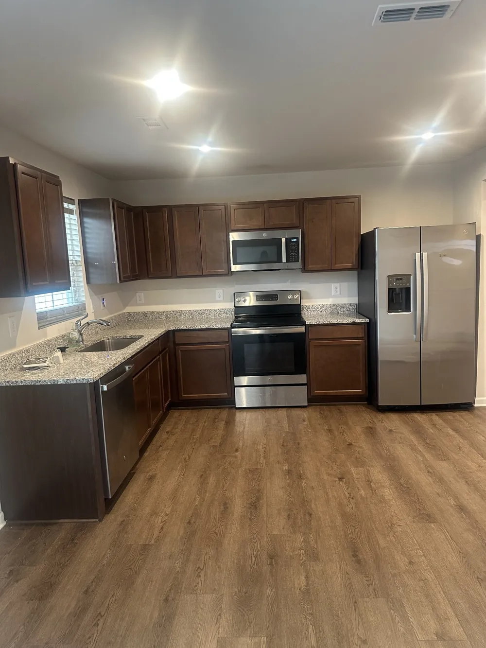 1518 Smoketree Rd Antioch, TN 37013