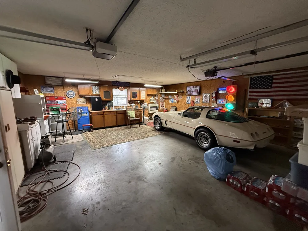 1252 State Route 176 Greenville, KY 42345