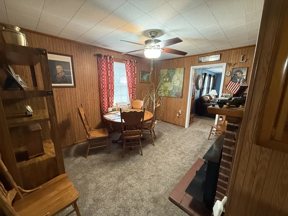 1252 State Route 176 Greenville, KY 42345
