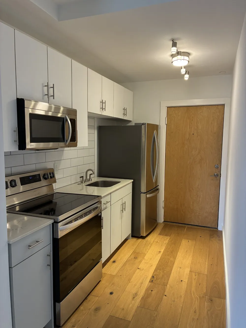 6666 Brookmont Ter #106