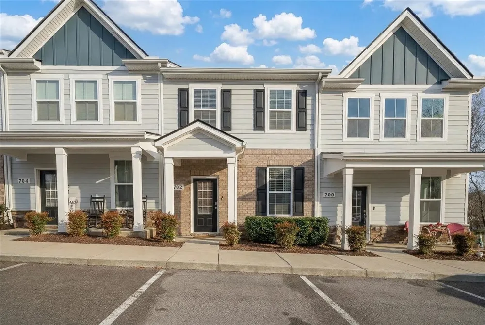702 Dallas Dr Columbia, TN 38401