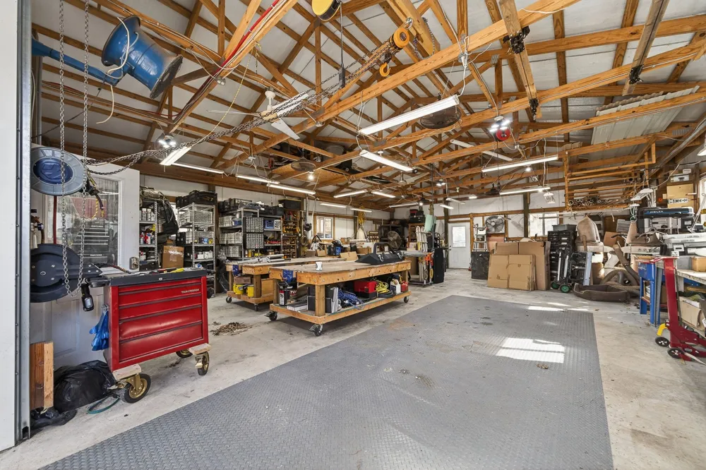 2144 Street Place Loop Monterey, TN 38574