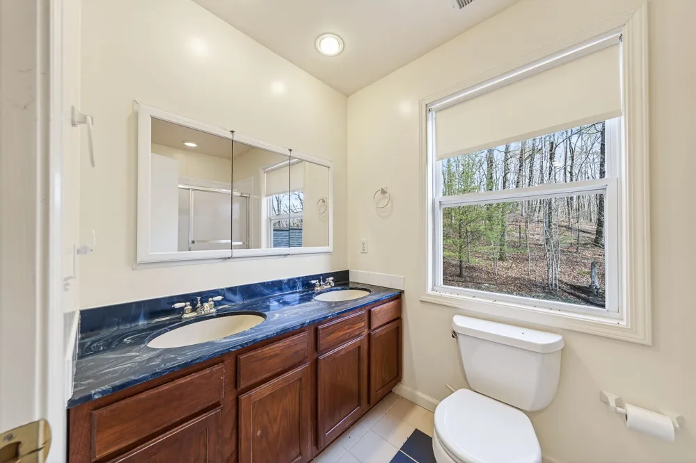 2144 Street Place Loop Monterey, TN 38574