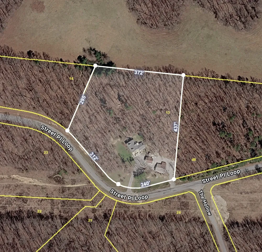 2144 Street Place Loop Monterey, TN 38574