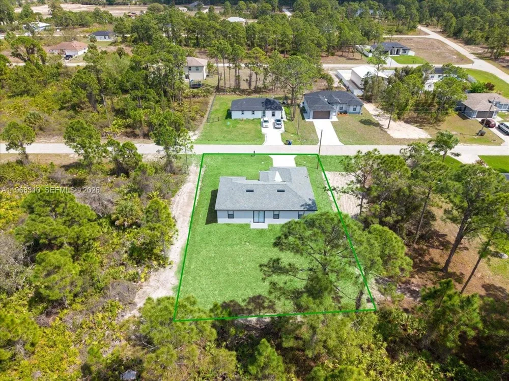 724 Drury Ave Lehigh Acres, FL 33974