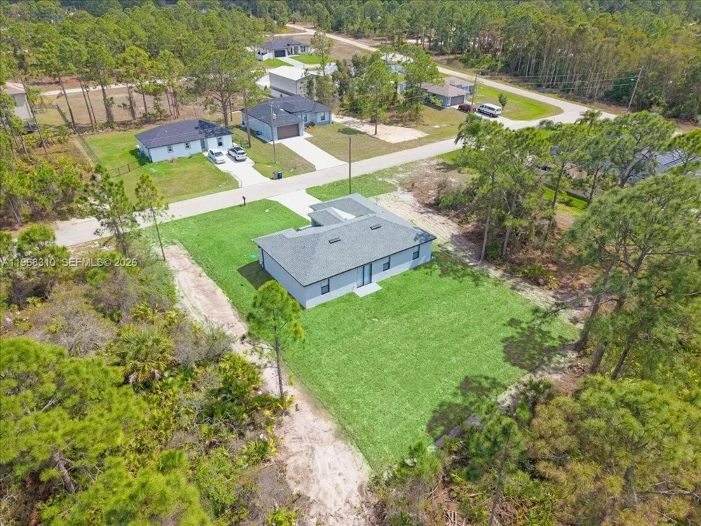 724 Drury Ave Lehigh Acres, FL 33974