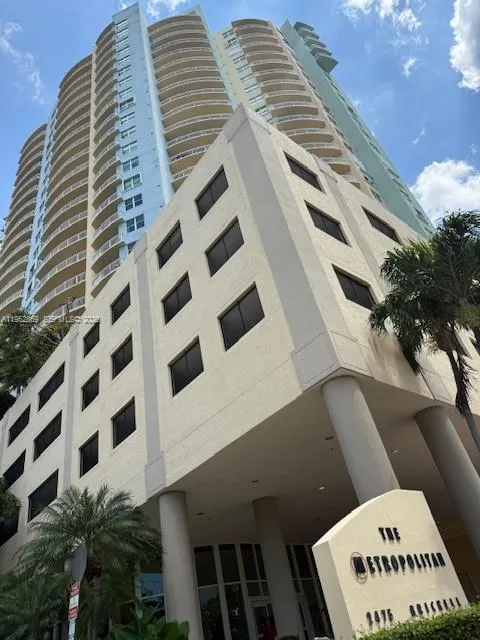 2475 Brickell Ave #1704 Miami, FL 33129