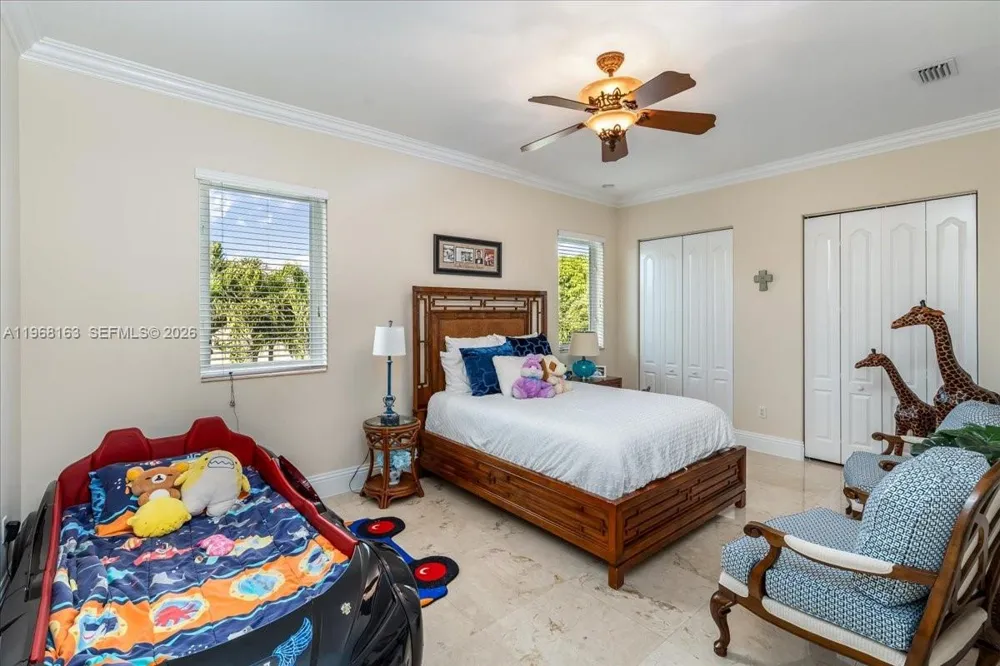 7851 NW 166th Ter Miami Lakes, FL 33016